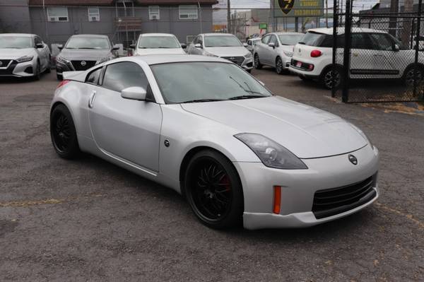 2006 Nissan 350Z 2dr Cpe Manual - - by dealer for sale in Tacoma, WA – photo 2