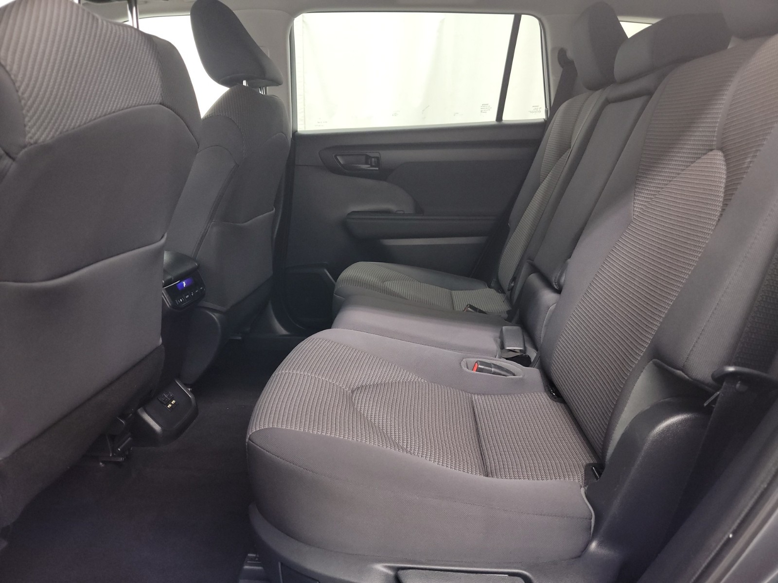 2020 Toyota Highlander LE AWD for sale in Hopkins, MN – photo 24