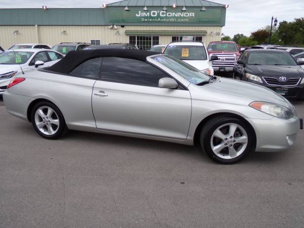 2006 TOYOTA SOLORA SLE CONVERTIBLE CLEAN CARFAX - 4 NEW TIRES #3411 for sale in Oconomowoc, WI