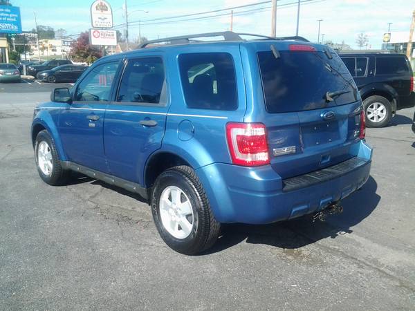 2010 Ford Escape XLT AWD - cars & trucks - by dealer - vehicle... for sale in Bausman, PA – photo 7