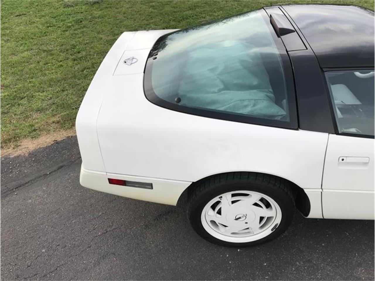 1988 Chevrolet Corvette for sale in Fredericksburg, TX – photo 20