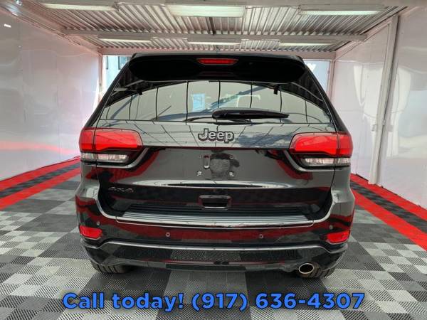 2018 Jeep Grand Cherokee Altitude SUV - - by dealer for sale in Richmond Hill, NY – photo 4