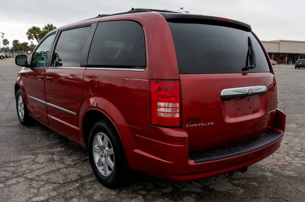 2010 Chrysler Town & Country Touring - - by dealer for sale in North Fort Myers, FL – photo 3