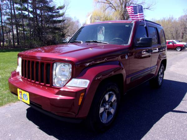 2008 JEEP LIBERTY SPORT 4X4 LOW MILES SUPER NICE MUST SEE! - cars for sale in COLUMBUS, MN