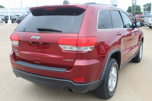 2014 Jeep Grand Cherokee Laredo suv Deep Cherry Red Crystal for sale in Fort Madison, IA – photo 8