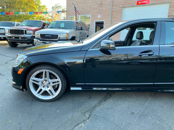 ☼☼ 2010 MERCEDES BENZ C300 4MATIC, LOW MILES! for sale in West Haven, CT – photo 5
