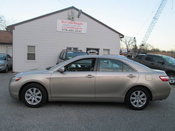 2007 TOYOTA CAMRY XLE V6 4dr Sedan, FUEL EFFICIENT, FULLY for sale in Lowell, MA