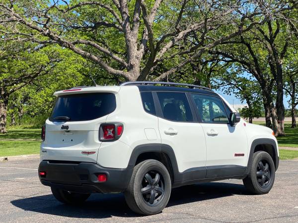 2015 Jeep Renegade Trailhawk 4x4 - - by dealer for sale in Shakopee, MN – photo 12