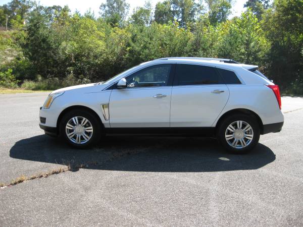 2015 CADILLAC SRX LUXURY - cars & trucks - by owner - vehicle... for sale in PORT RICHEY, FL