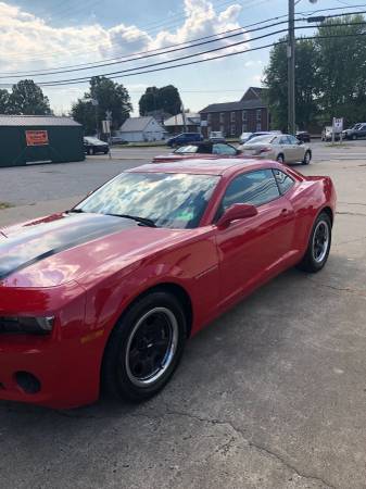 2011 Chevy Camaro 29,000 actual miles for sale in Point Pleasant, WV