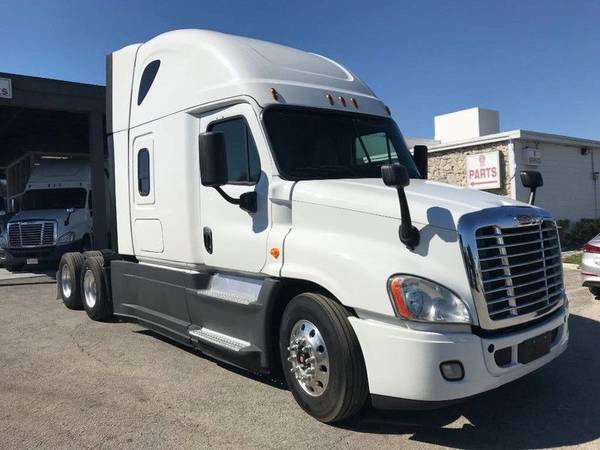 2014 Freightliner Cascadia Evolution SLEEPER - cars & trucks - by... for sale in Fl. Lauderdale, NY – photo 10