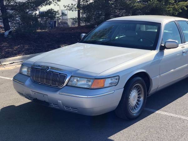 2003 mercury grand marquis auto , low miles for sale in Other, OH – photo 5