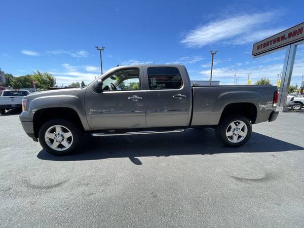 2014 GMC Sierra 2500 HD Crew Cab Denali Pickup 4D 6 1/2 ft - cars & for sale in PUYALLUP, WA – photo 4