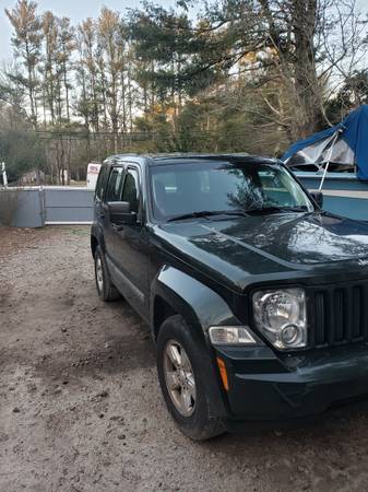 2011 4x4 Jeep Liberty Limited for sale in Other, MA