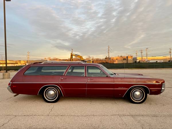 1971 Plymouth Fury Wagon 9 passenger ALL ORIGINAL for sale in Arlington Heights, IL – photo 7