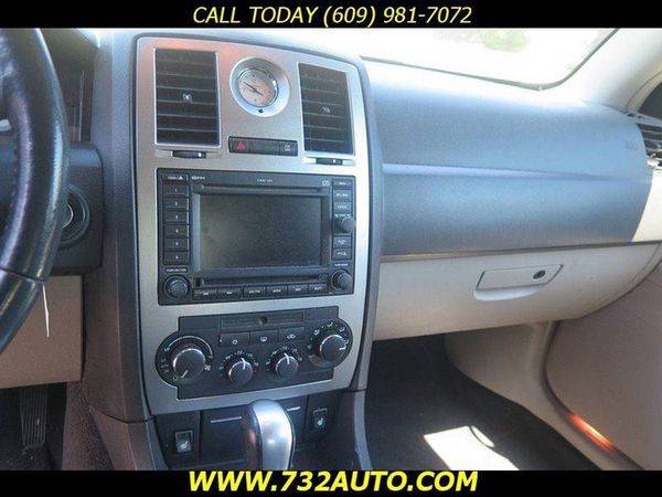 2006 Chrysler 300 SRT 8 4dr Sedan - Wholesale Pricing To The Public! for sale in Hamilton Township, NJ – photo 24