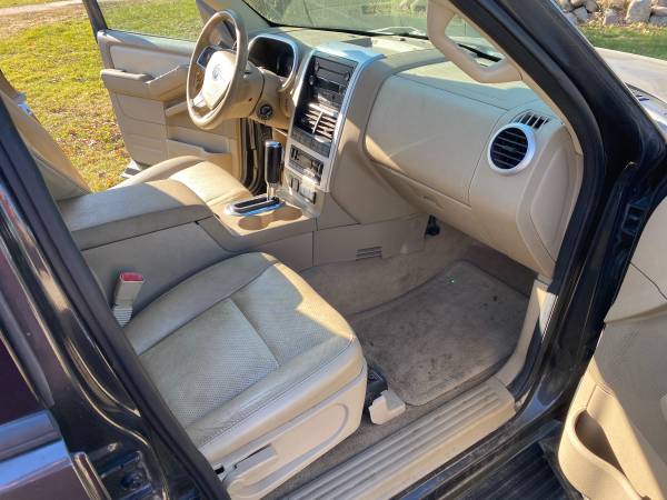 2007 Mercury Mountaineer - cars & trucks - by owner - vehicle... for sale in Antigo, WI – photo 13