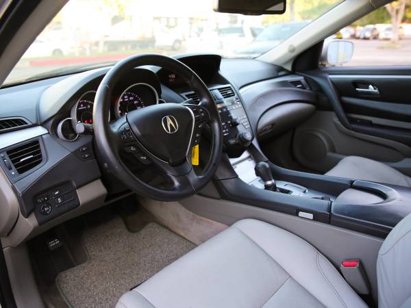 2010 Acura ZDX SH-AWD, Panorama Roof, Leather, Backup Cam - REDUCED! for sale in Pearl City, HI – photo 20