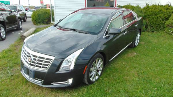 2014 CADILLAC XTS 4 All Wheel Loaded Gorgeous for sale in Watertown, NY – photo 4