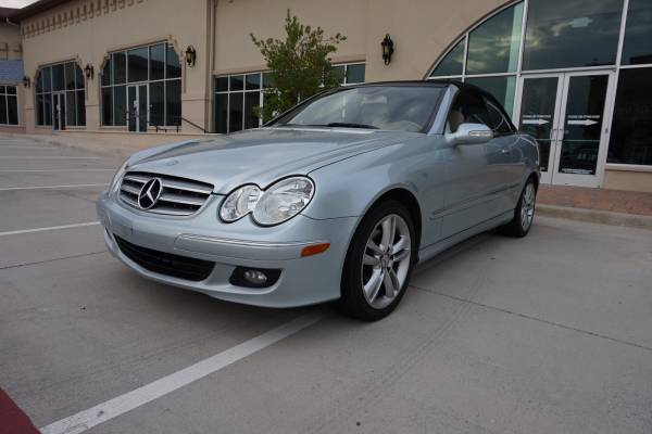 2006 Mercedes Benz, CLK 350. No Accident, Low Miles for sale in Dallas, TX