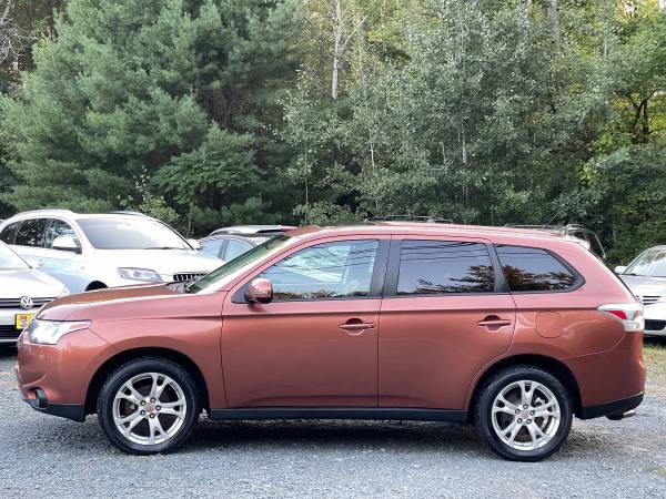 2014 Mitsubishi Outlander SE AWD - - by dealer for sale in Cropseyville, NY – photo 4