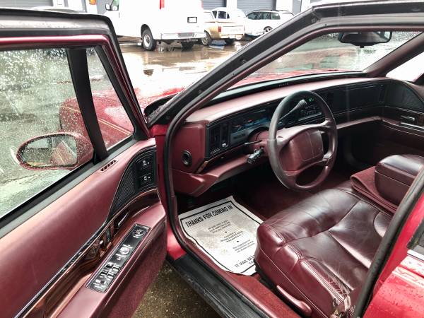 💥BEAUTIFUL 1995 Buick LeSabre Custom 6-SEATER💥 for sale in Salem, OR – photo 7