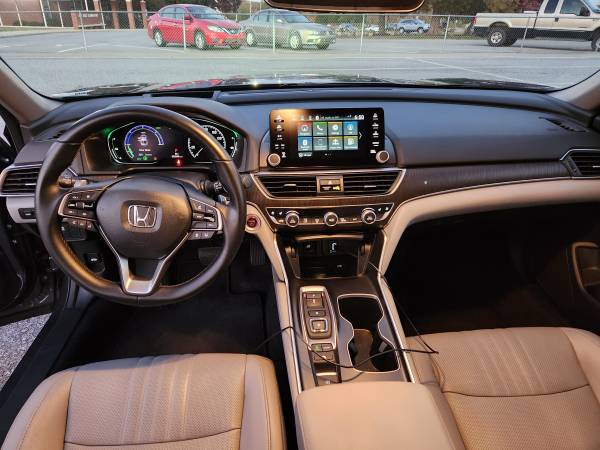 2020 Honda Accord Hybrid Touring for sale in Alamance, NC – photo 9