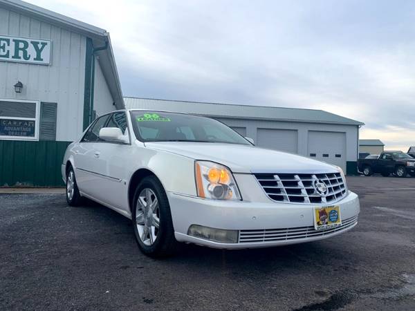 2006 Cadillac DTS Sedan - cars & trucks - by dealer - vehicle... for sale in Westmoreland, NY – photo 8