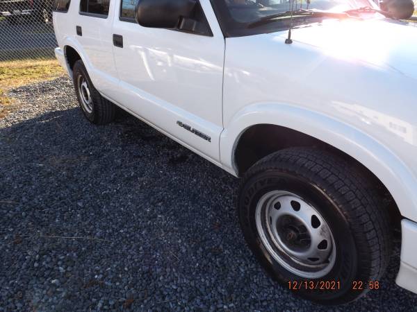 CHEVY 4 WDR BLAZER EC, LOW MILES - - by dealer for sale in Other, District Of Columbia – photo 5