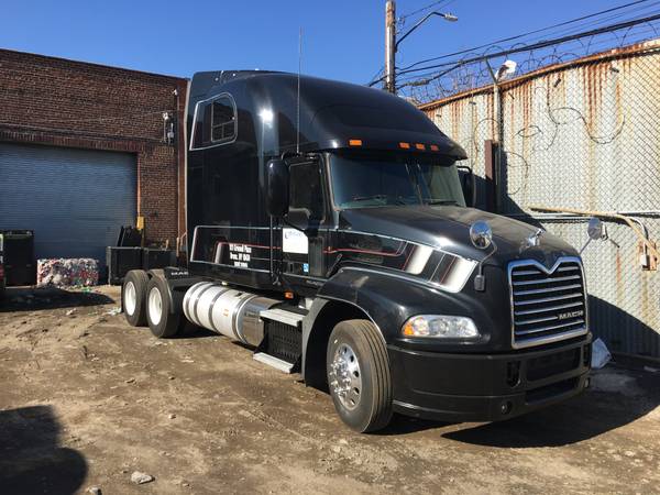 2012 MACK PINNACLE - cars & trucks - by owner - vehicle automotive... for sale in Bronx, NY – photo 2