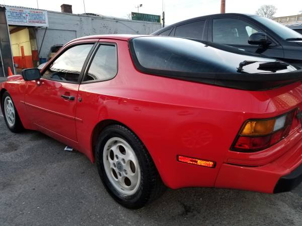1987 Porsche 944 5 Speed manual Low Miles Clean 100 Original stock for sale in Brooklyn, NY – photo 4