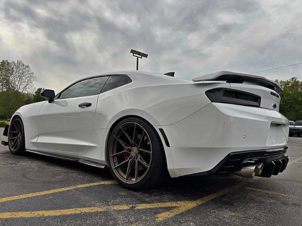 2017 Chevrolet Camaro 2SS Coupe - - by dealer for sale in Goshen, OH – photo 8