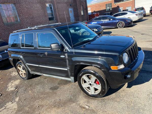 2010 JEEP PATRIOT 4x4 LATITUDE EDITION - cars & trucks - by owner -... for sale in Hartford, CT