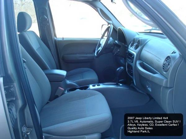 2007 Jeep Liberty Limited 4WD - - by dealer - vehicle for sale in Highland Park, IL – photo 13