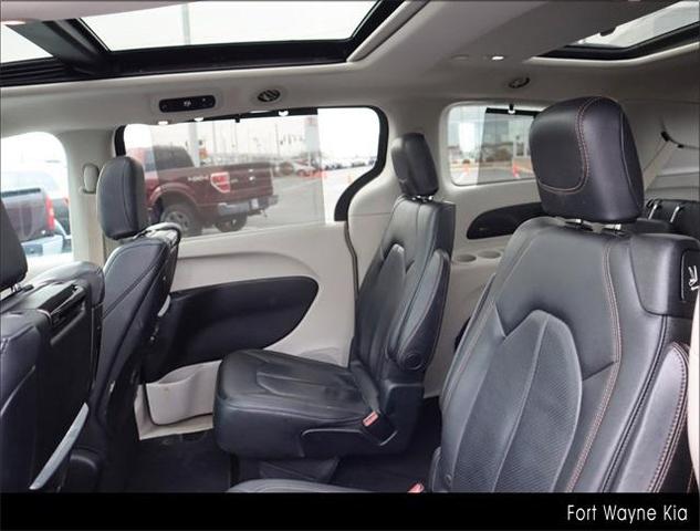 2018 Chrysler Pacifica Touring-L Plus for sale in Fort Wayne, IN – photo 30