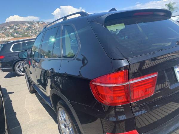 2011 BMW X5 xDrive35i Premium AWD 4dr SUV - Buy Here Pay Here! for sale in Spring Valley, CA – photo 5