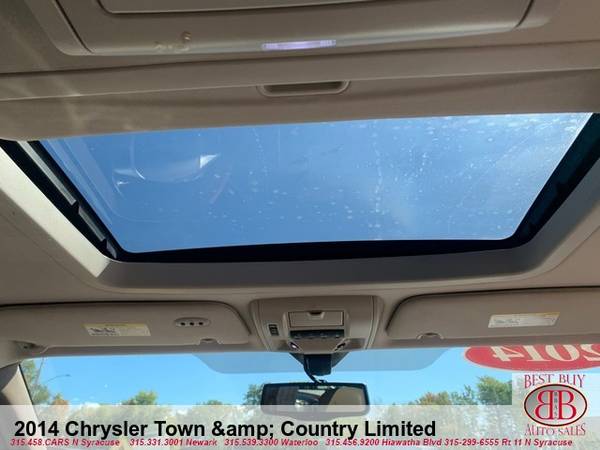 2014 CHRYSLER TOWN & COUNTRY LIMITED! FULLY LOADED!! 3RD ROW SEATING!! for sale in Syracuse, NY – photo 18