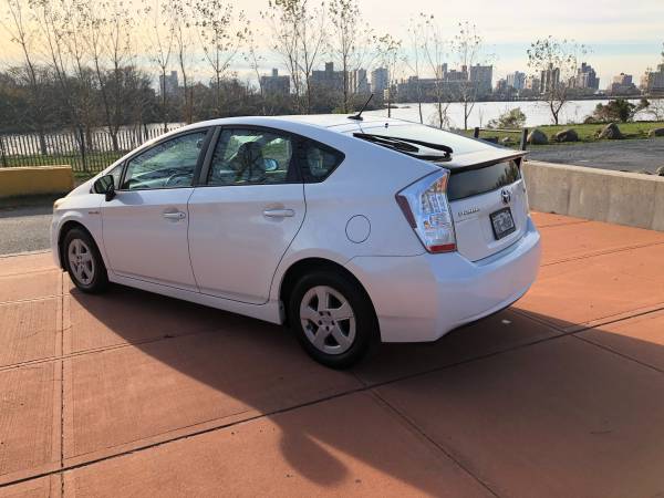 2011 TOYOTA PRIUS - - by dealer - vehicle for sale in Brooklyn, NY – photo 13