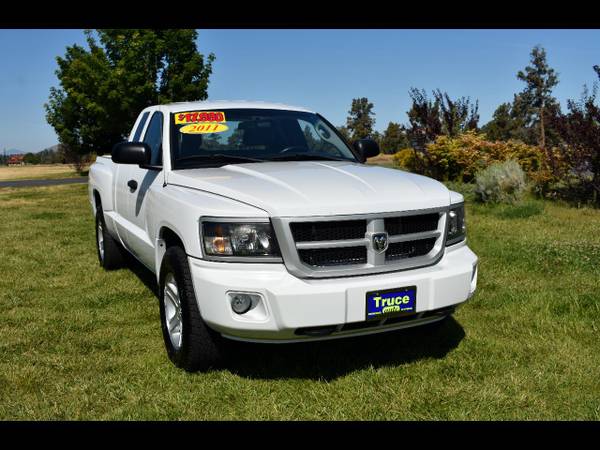 2011 Dodge Dakota 4WD Crew Cab Bighorn/Lonestar 6 1/2 Bed for sale in Redmond, OR