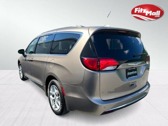 2017 Chrysler Pacifica Touring-L for sale in Chambersburg, PA – photo 11