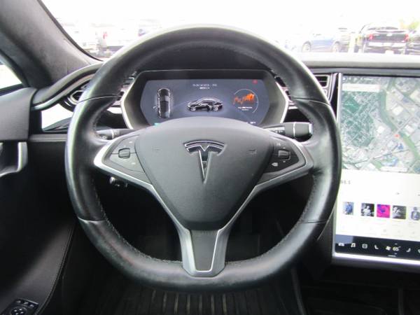 2015 Tesla Model S 4dr Sedan AWD 85D Black for sale in Omaha, NE – photo 13