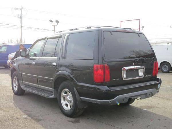 2000 Lincoln Navigator 4WD EVERYONE WELCOME!! for sale in Walden, NY – photo 12