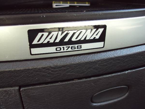 2005 DODGE RAM1500 DAYTONA 4WD SILVER 149.000 MILES for sale in Lincoln Park, MI – photo 9