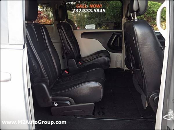 2014 Chrysler Town & Country Touring 4dr Mini Van for sale in East Brunswick, NJ – photo 16
