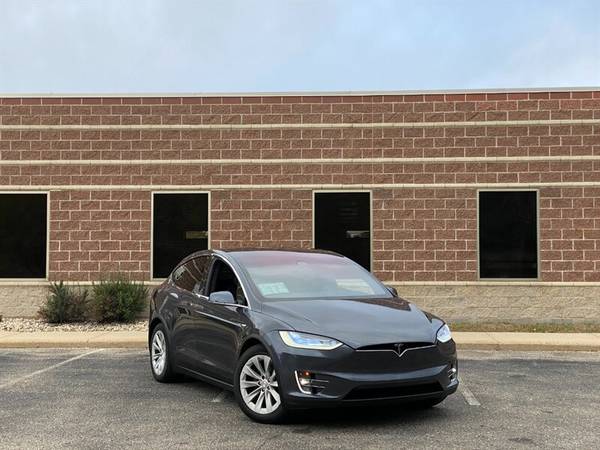 2017 Tesla Model X 75D: ONE Owner ** AWD ** AUTO PILOT ** AMAZING... for sale in Madison, WI – photo 20