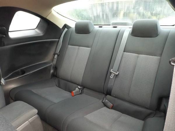 2008 Nissan Altima 2dr Cpe I4 Man 25 S with Map light w/sunglass... for sale in Fort Myers, FL – photo 6