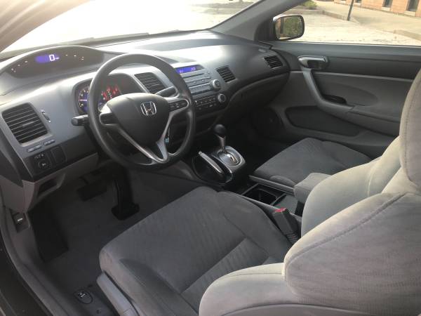 2011 Honda Civic Lx-Coupe*Serviced*Aux/Mp3*Clean-Title*Spoiler*MustSee for sale in Hoffman Estates, IL – photo 17