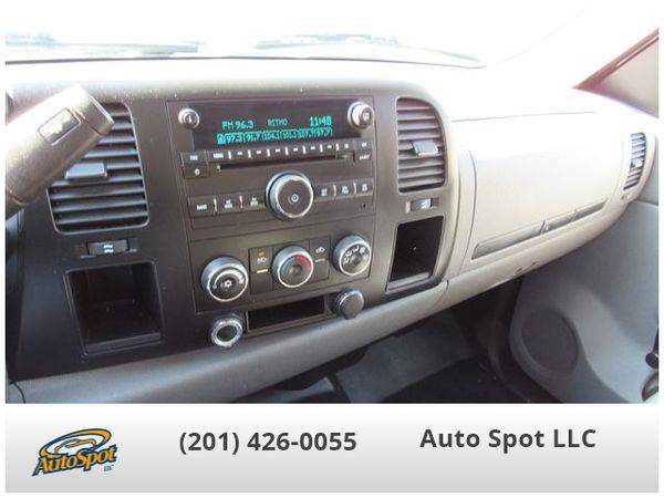 2009 Chevrolet Chevy Silverado 1500 Extended Cab Work Truck Pickup 4D for sale in Garfield, NJ – photo 16