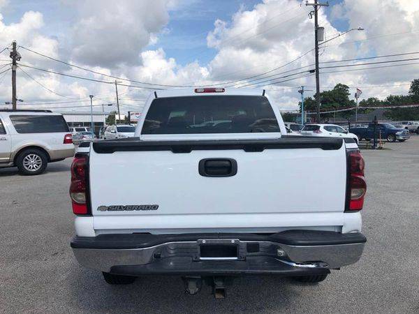 2007 Chevrolet Chevy Silverado 1500 Classic LS2 4dr Crew Cab 4WD 5.8... for sale in South Houston, TX – photo 5