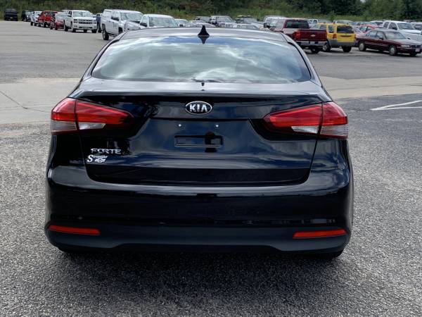 2018 Kia Forte LX sedan for sale in Hopewell, VA – photo 23